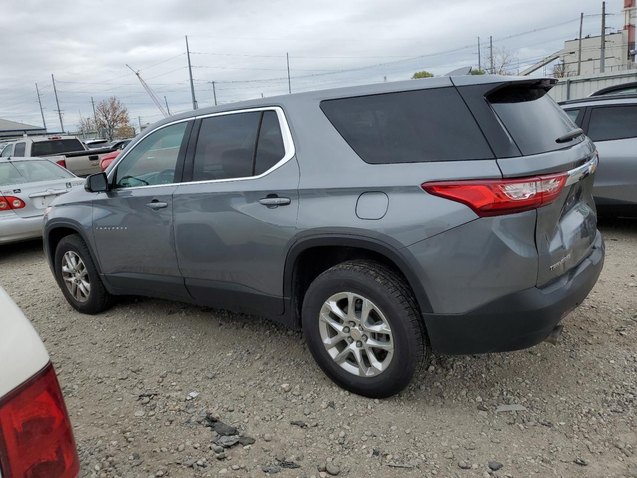 2019 Chevrolet Traverse - Image 2