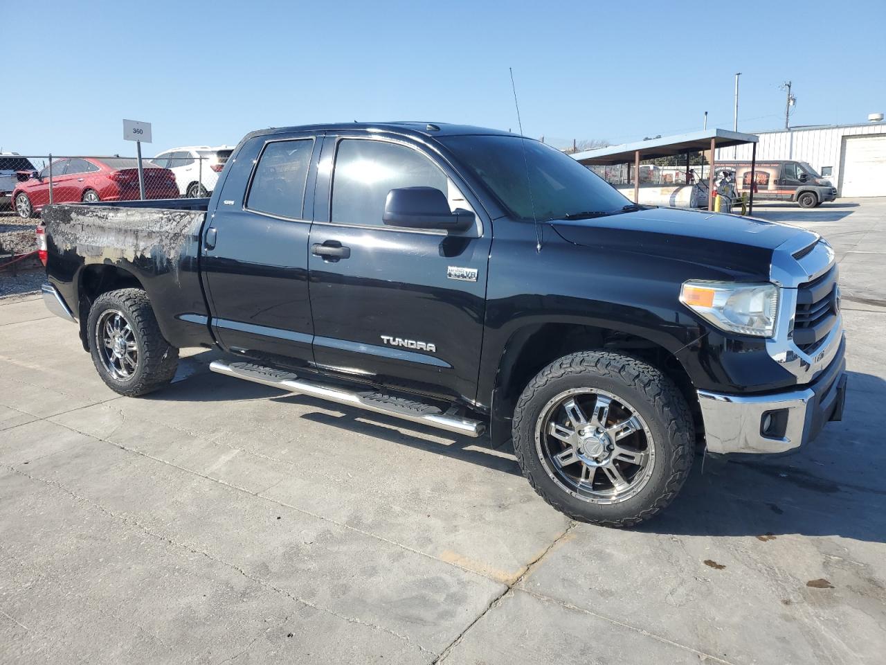 2014 Toyota Tundra - Image 4