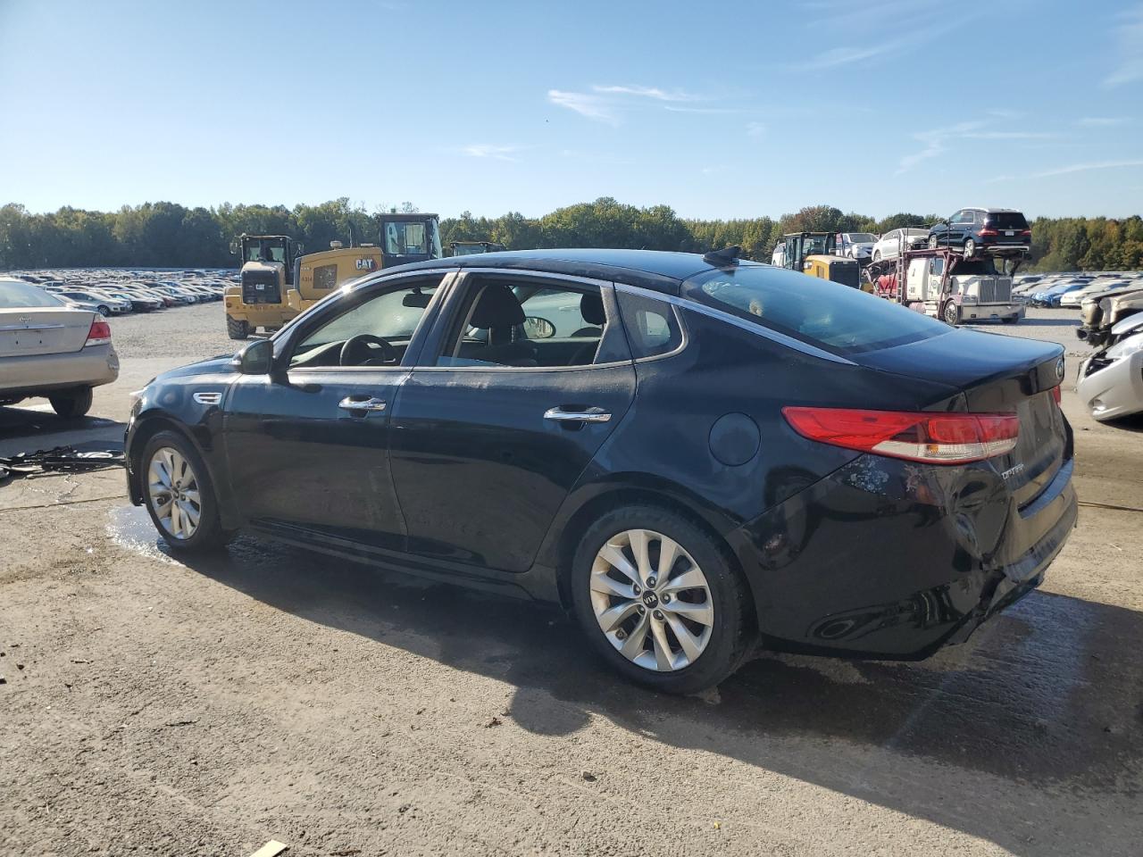 2016 Kia Optima - Image 2