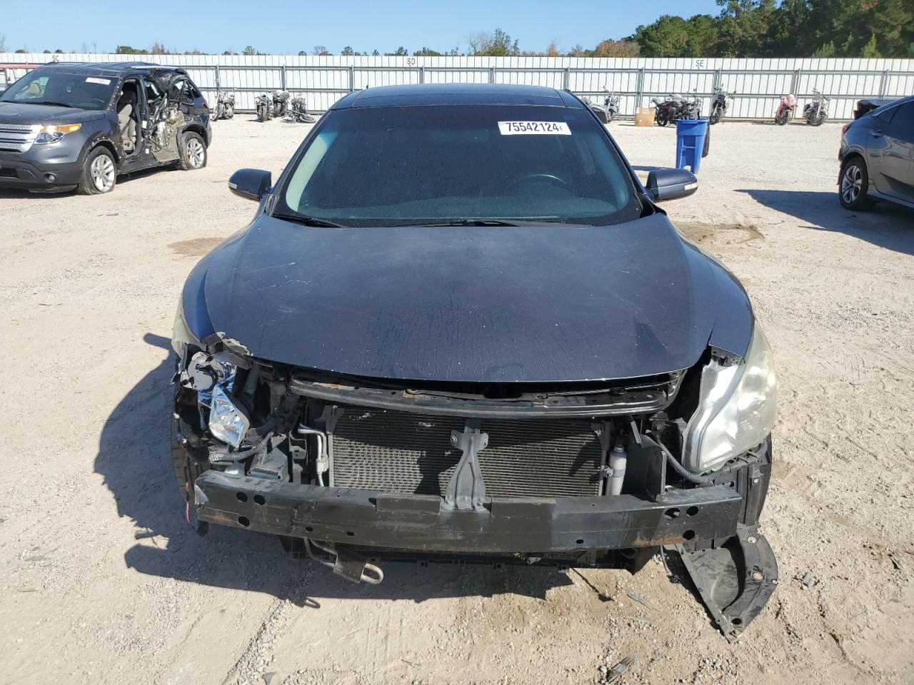 2010 Nissan Maxima - Image 5