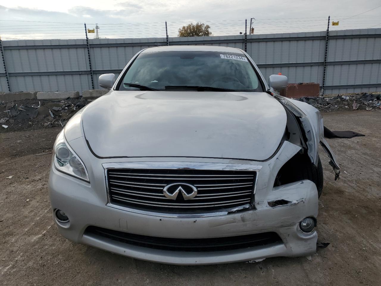 2013 Infiniti M - Image 5