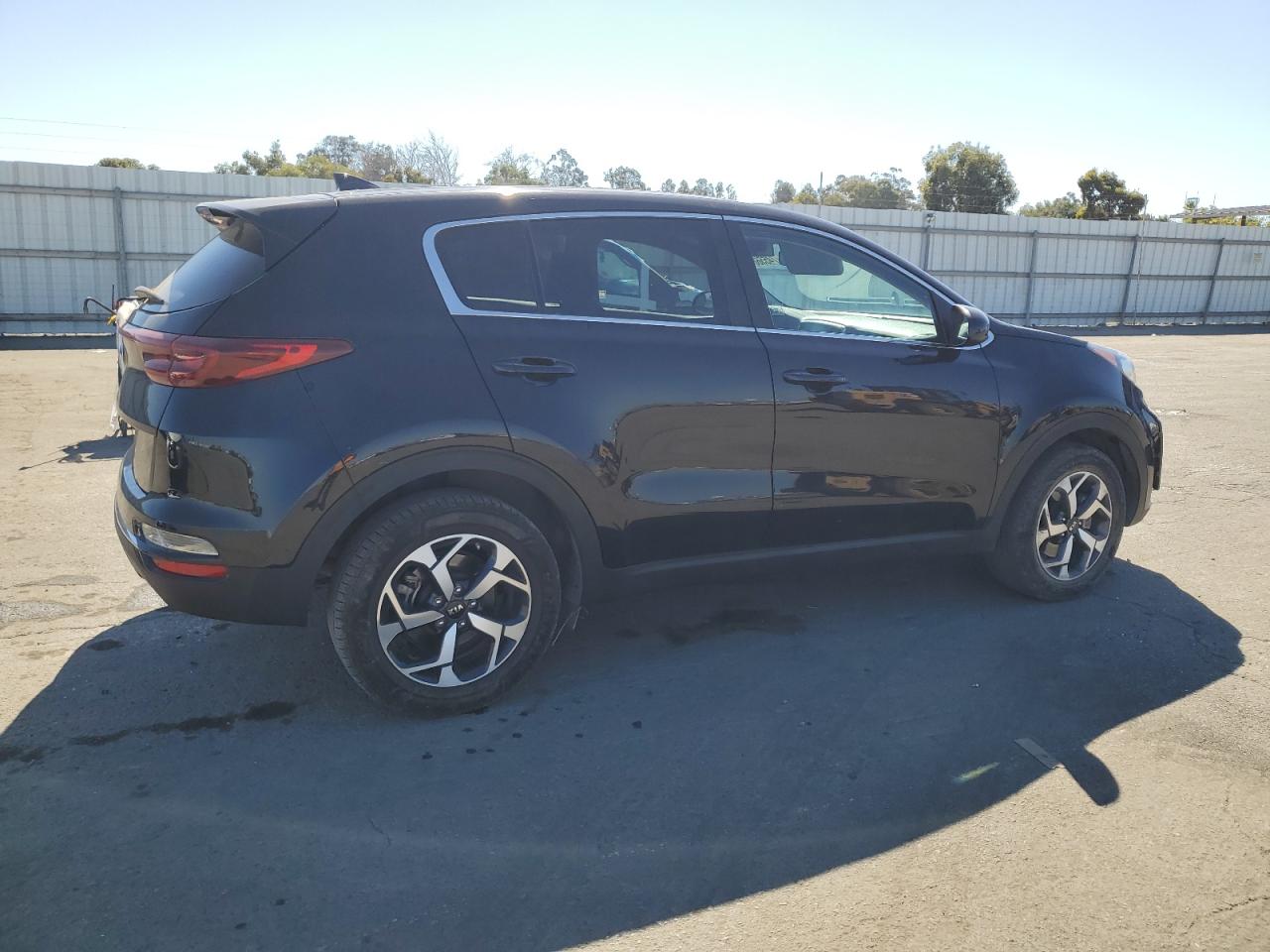 2021 Kia Sportage - Image 3