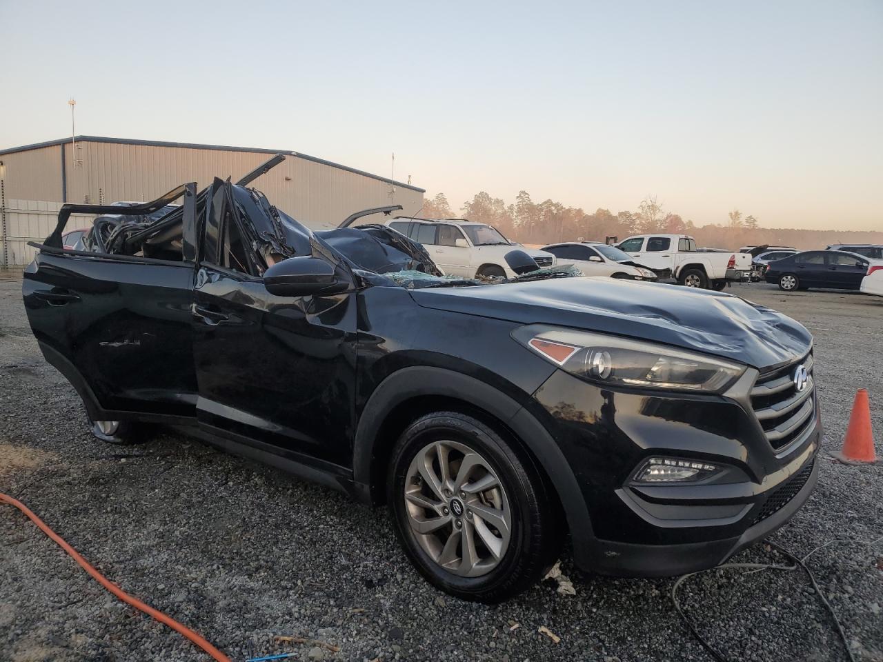 2016 Hyundai Tucson - Image 4