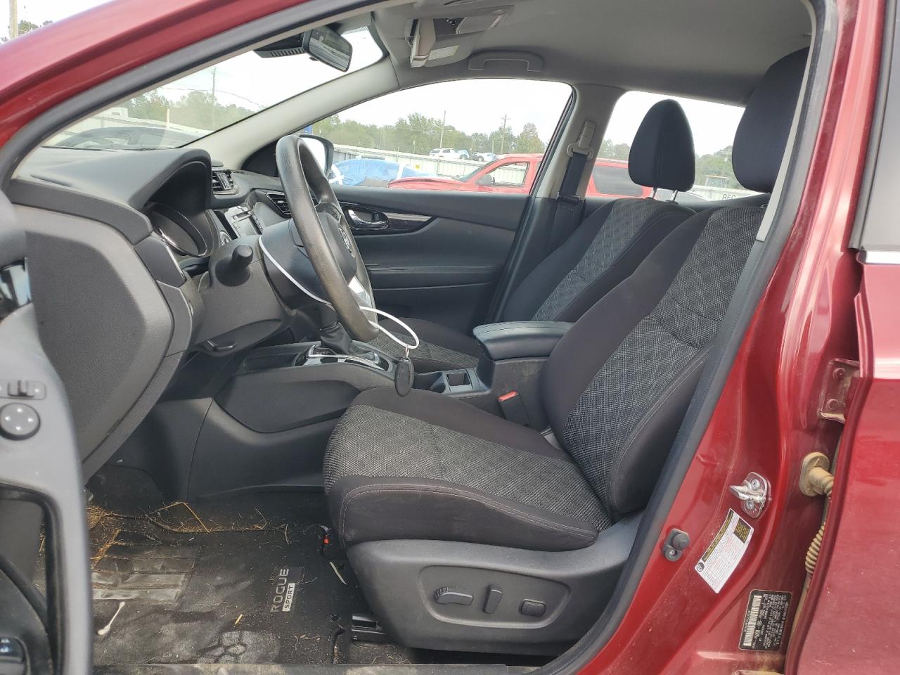 2020 Nissan Rogue - Image 7