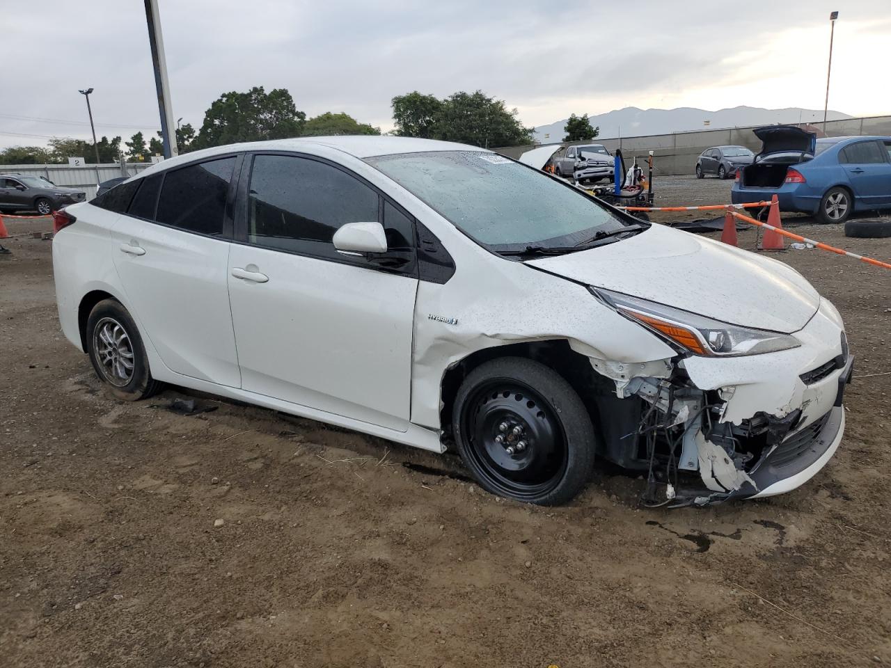 2019 Toyota Prius - Image 4