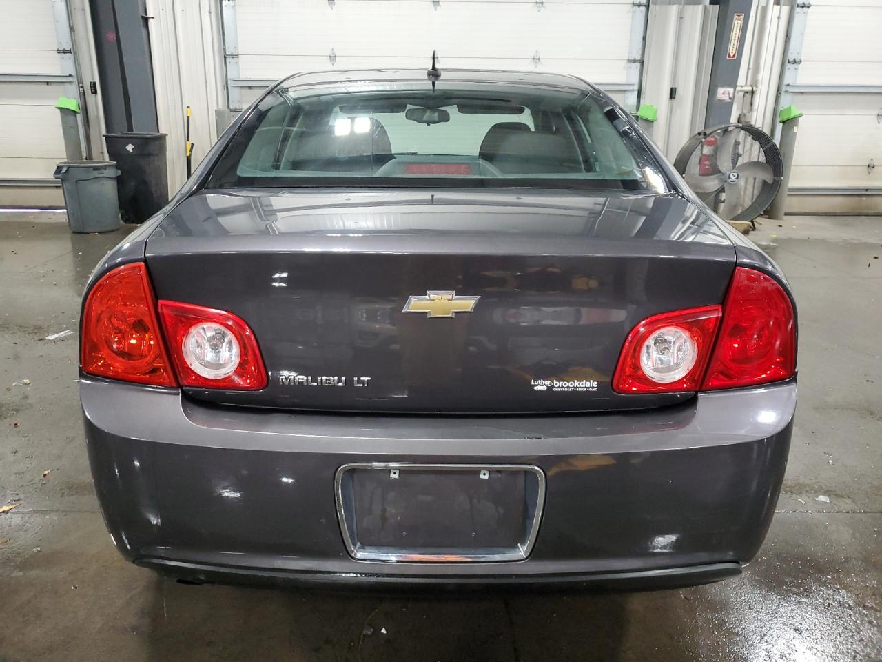 2011 Chevrolet Malibu - Image 6