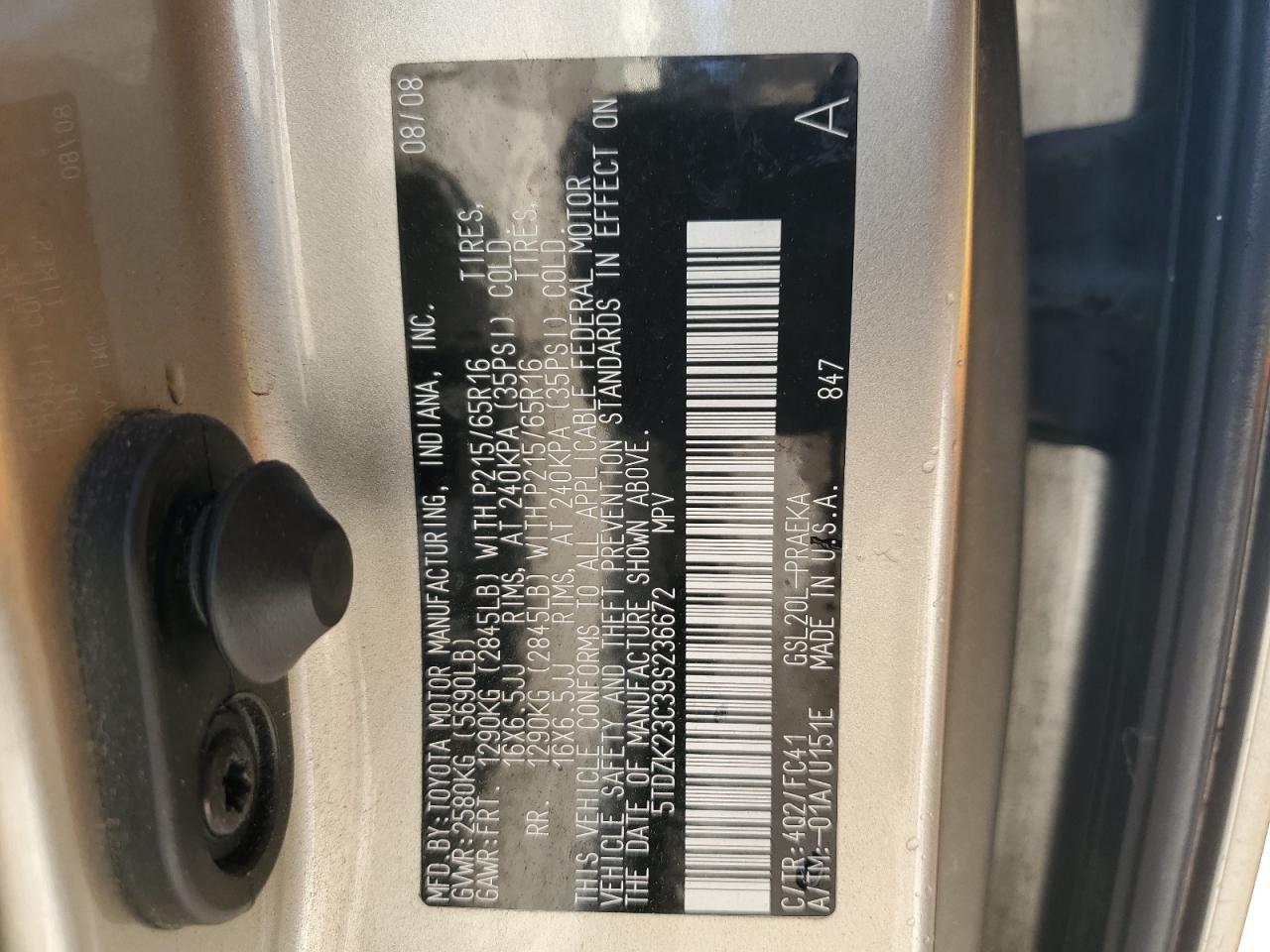 2009 Toyota Sienna - Image 14