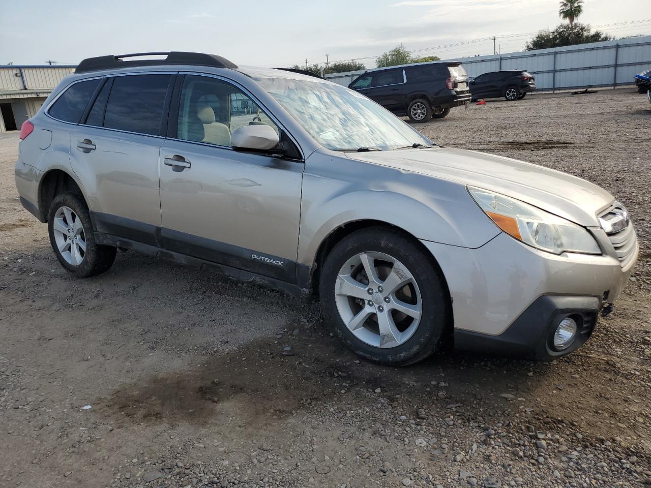 VIN 4S4BRBCC7E3317145 2014 SUBARU OUTBACK no.4