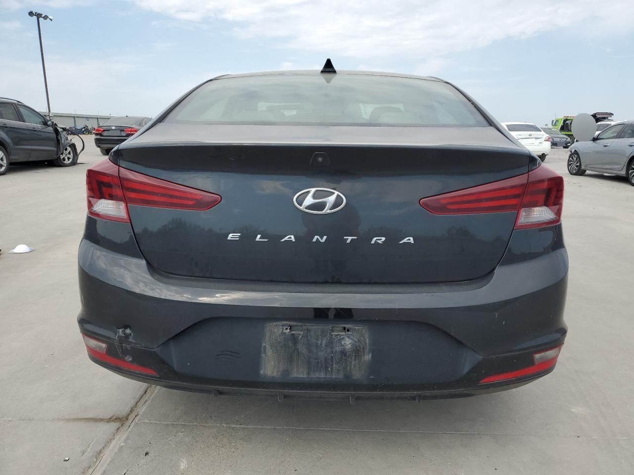 2019 Hyundai Elantra Sel VIN: 5NPD84LF7KH418319 Lot: 72751814