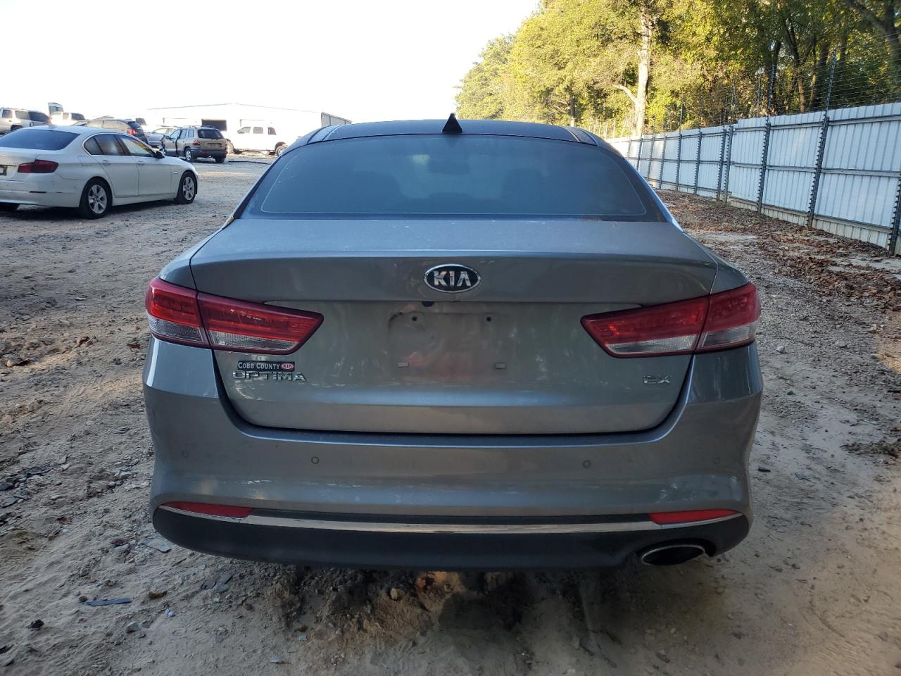 2016 Kia Optima Ex VIN: 5XXGU4L32GG040377 Lot: 76998024