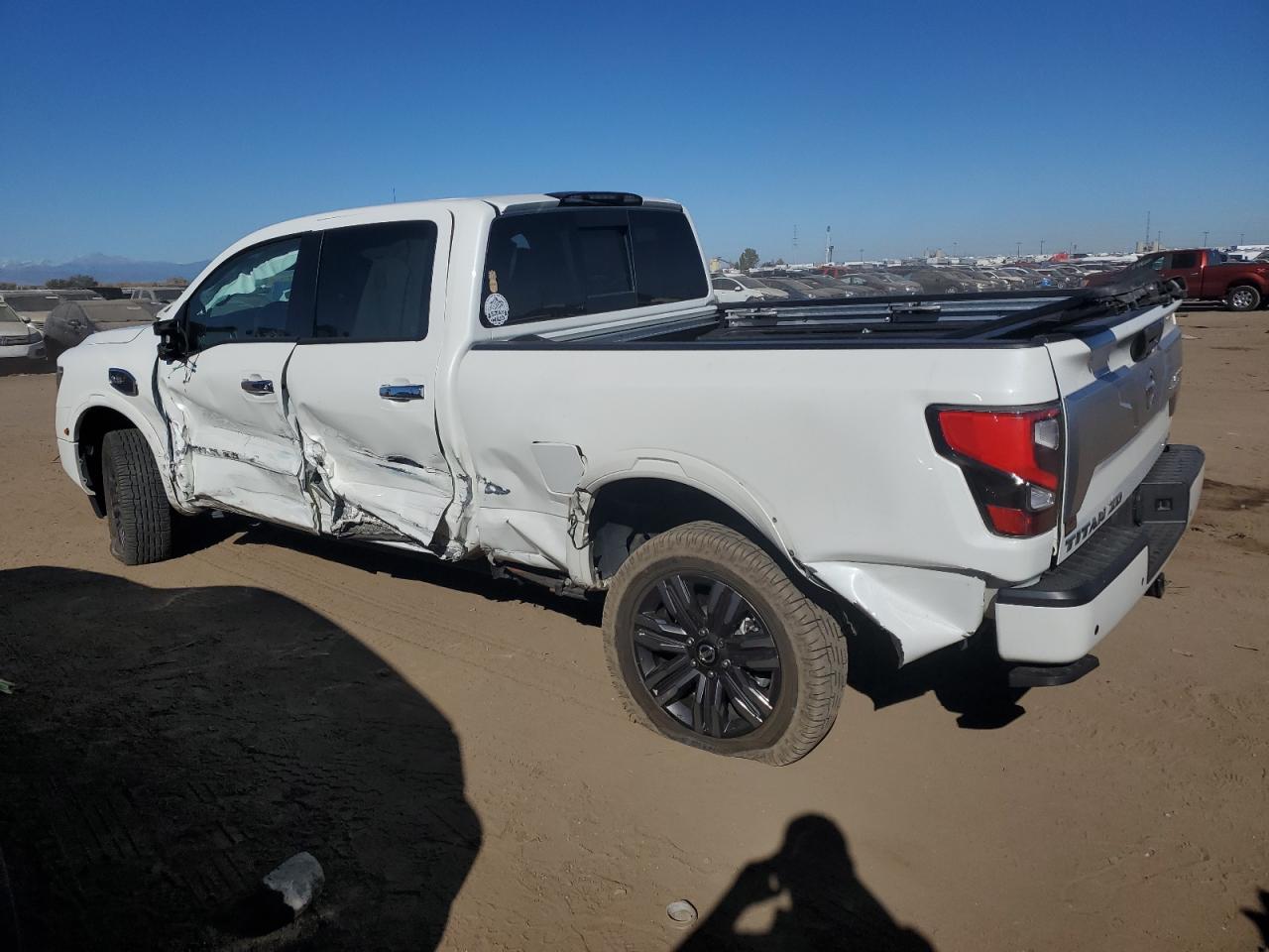 2021 Nissan Titan - Image 2