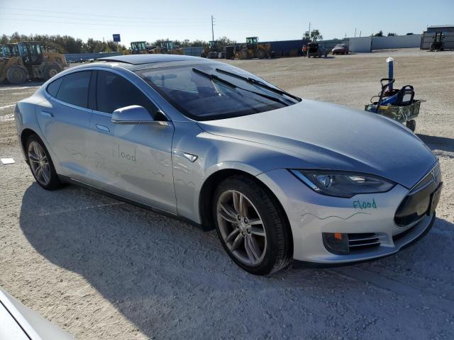  TESLA MODEL S 2013 Сріблястий