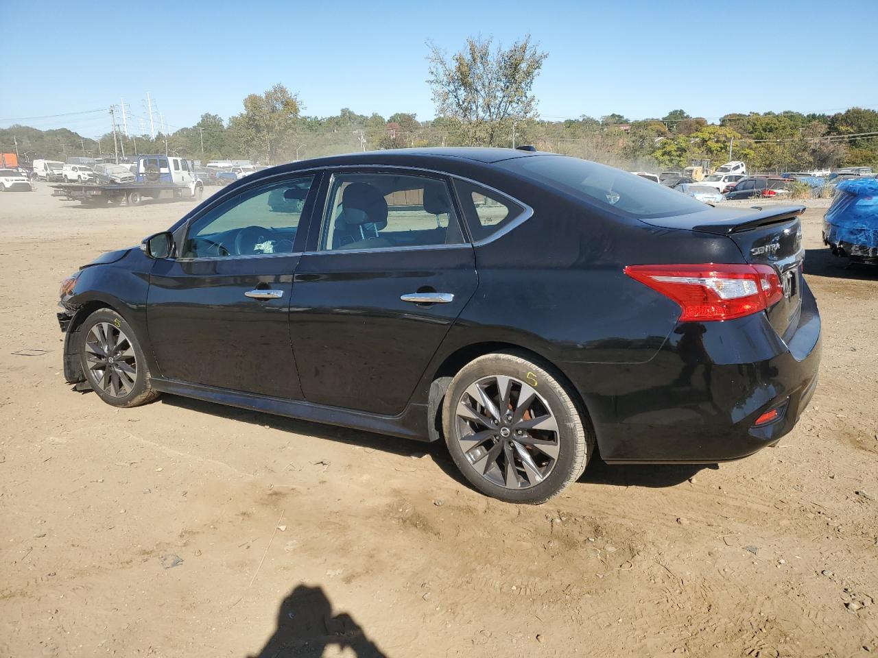 2017 Nissan Sentra - Image 2