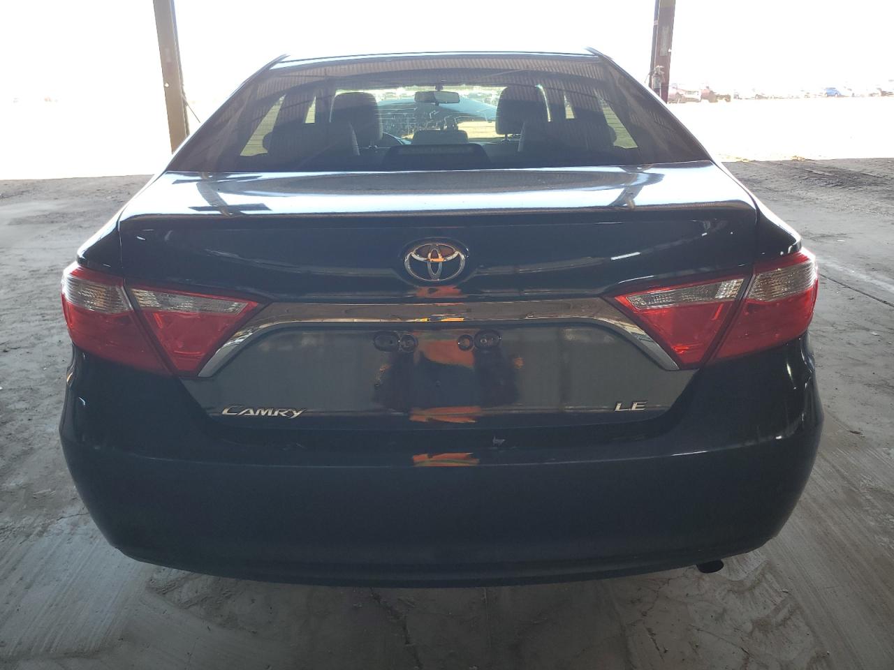 2016 Toyota Camry - Image 6