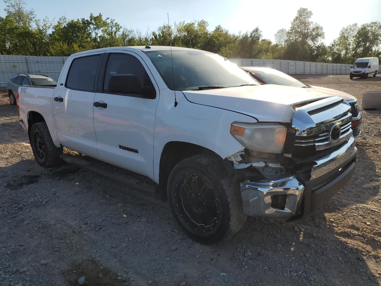 2016 Toyota Tundra - Image 4