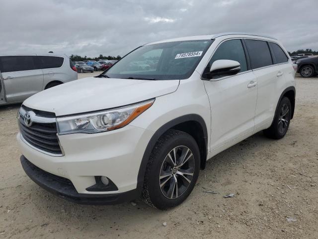 2016 Toyota Highlander Xle zu verkaufen in Arcadia, FL - Water/Flood