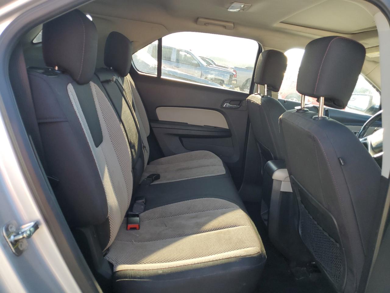 2012 Chevrolet Equinox - Image 11