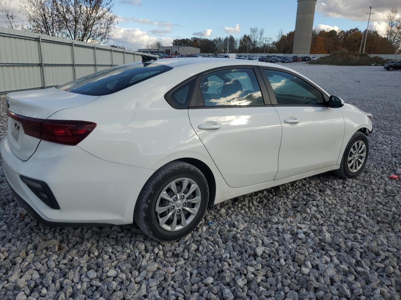 2021 Kia Forte - Image 3