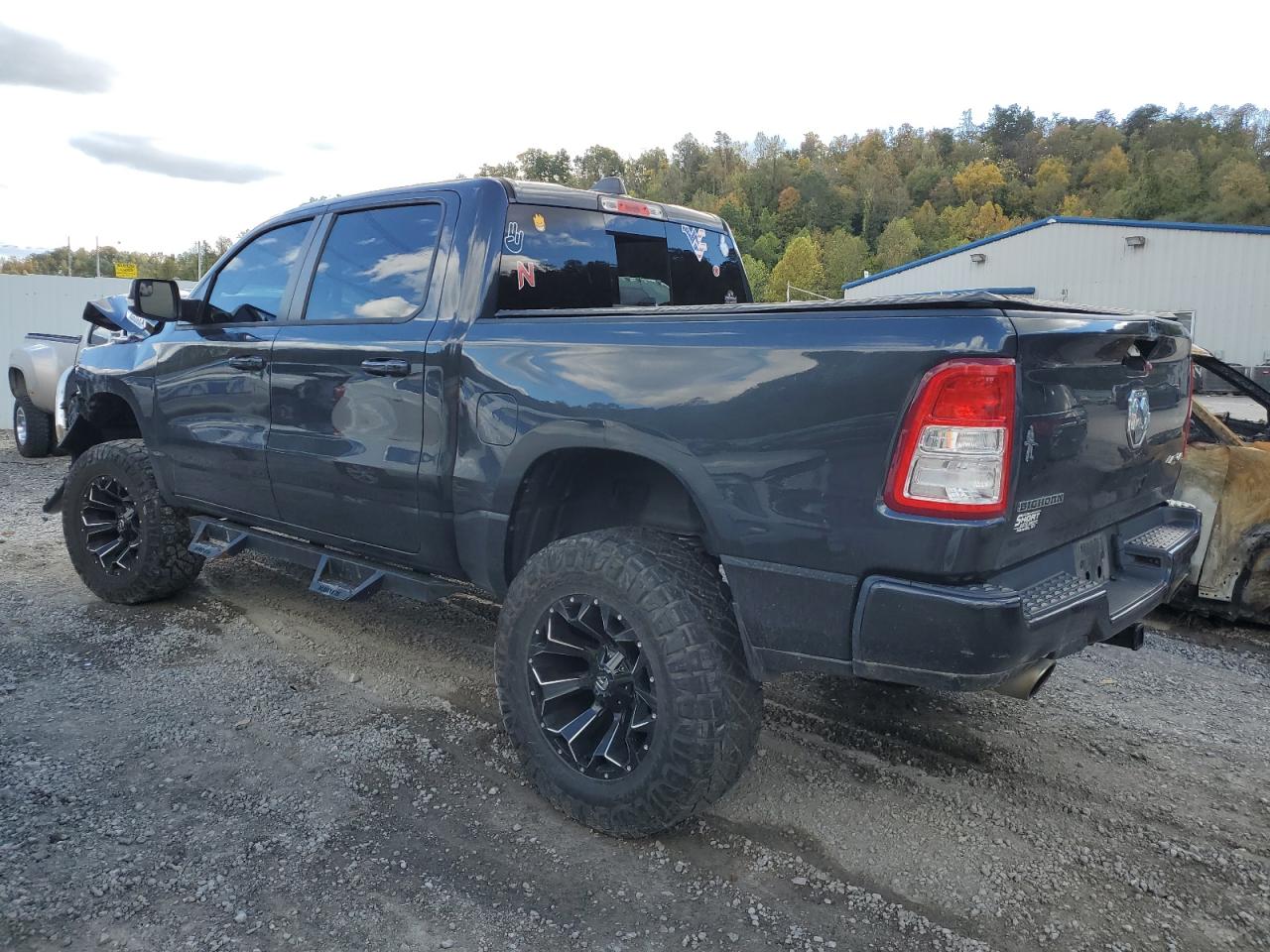 2019 RAM 1500 - Image 2