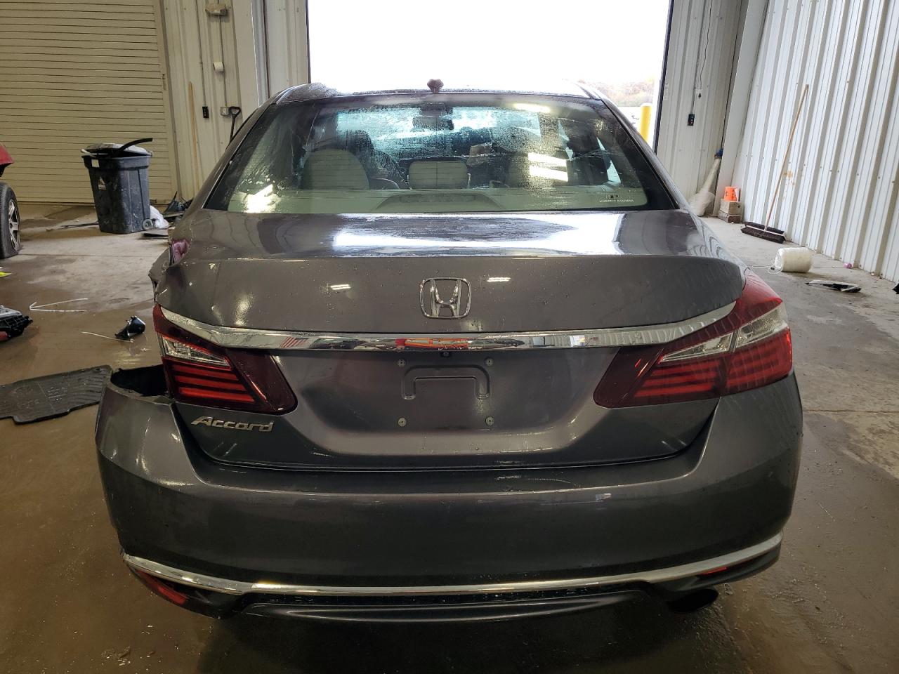 2017 Honda Accord Exl VIN: 1HGCR2F83HA092644 Lot: 77357924