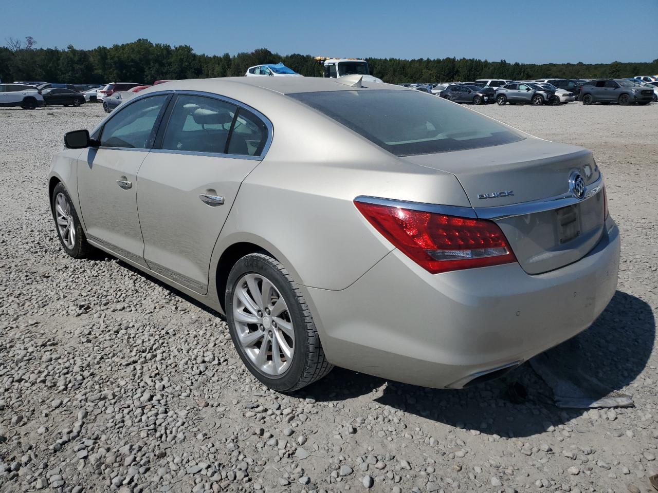 2015 Buick Lacrosse VIN: 1G4GB5G38FF318696 Lot: 74634664