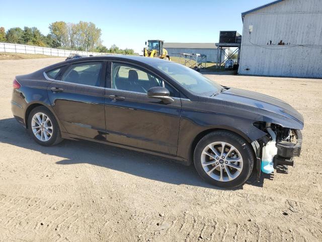 3FA6P0HDXLR110738 Ford Fusion SE 4