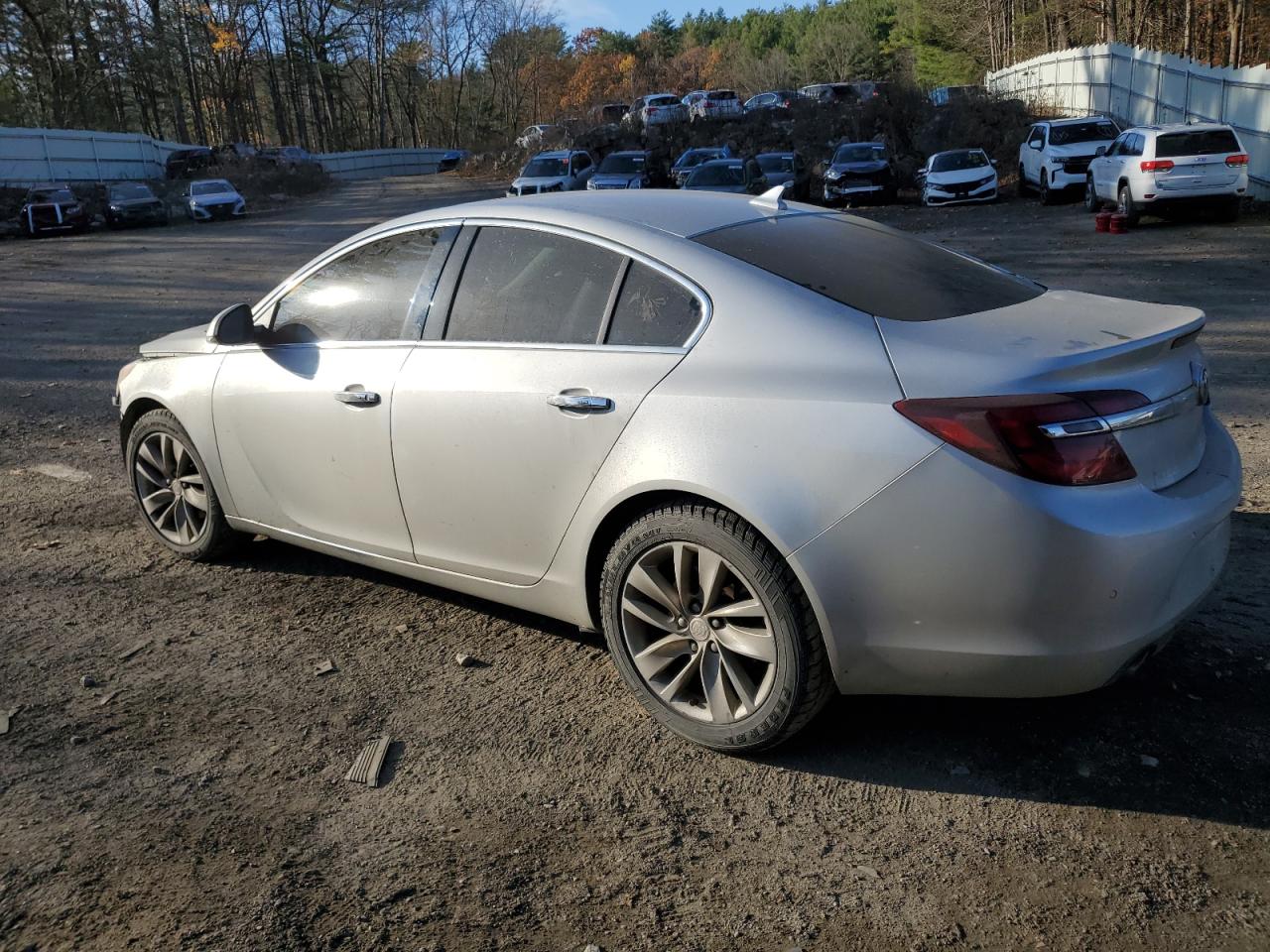 2014 Buick Regal - Image 2