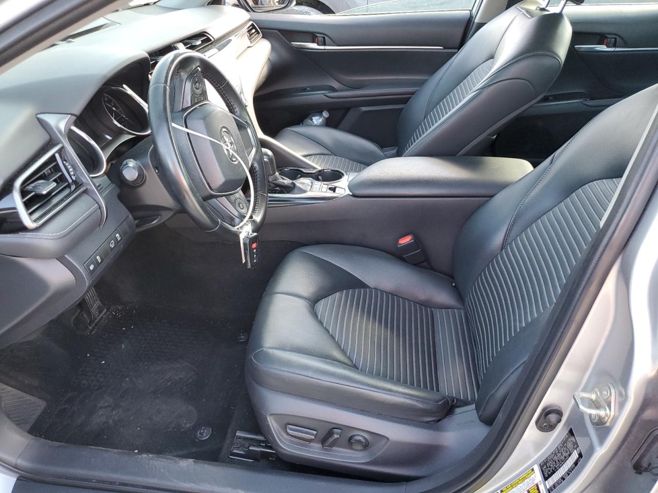 2019 Toyota Camry - Image 7