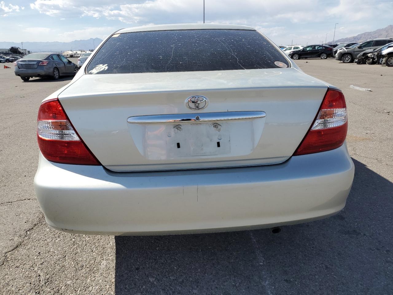 JTDBE32K430164673 2003 Toyota Camry Le