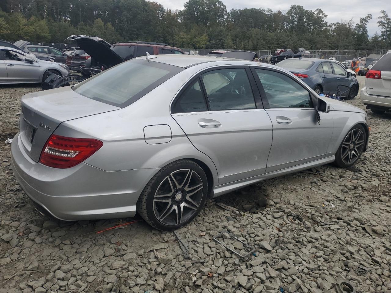 2012 Mercedes-Benz C-klasse - Image 3