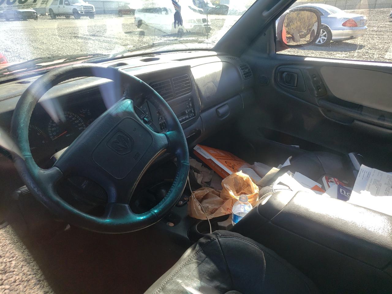 2000 Dodge Durango VIN: 1B4HS28Z9YF228029 Lot: 75936544