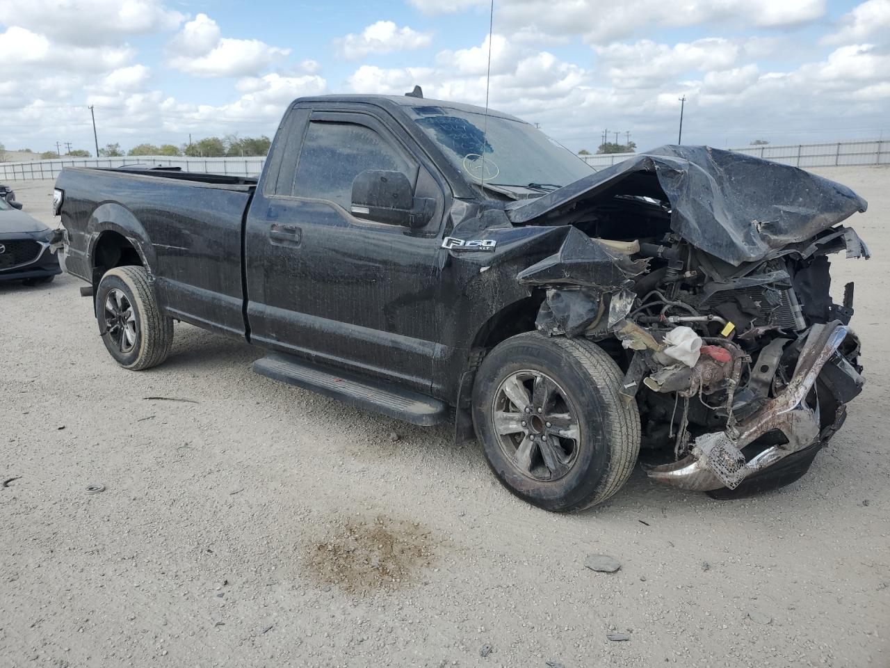 1FTNF1C41KKF15167 2019 Ford F150