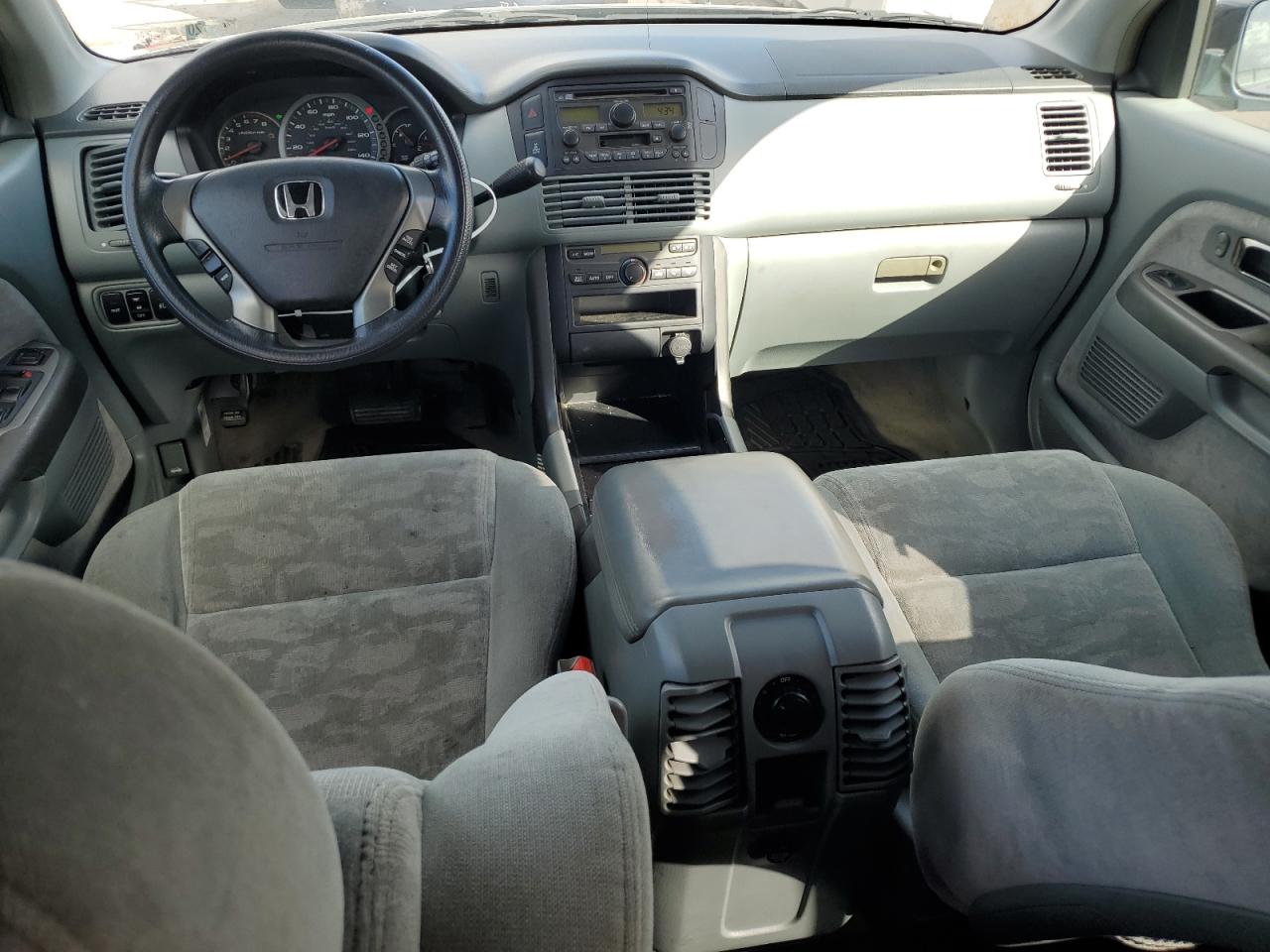 2004 Honda Pilot - Image 8