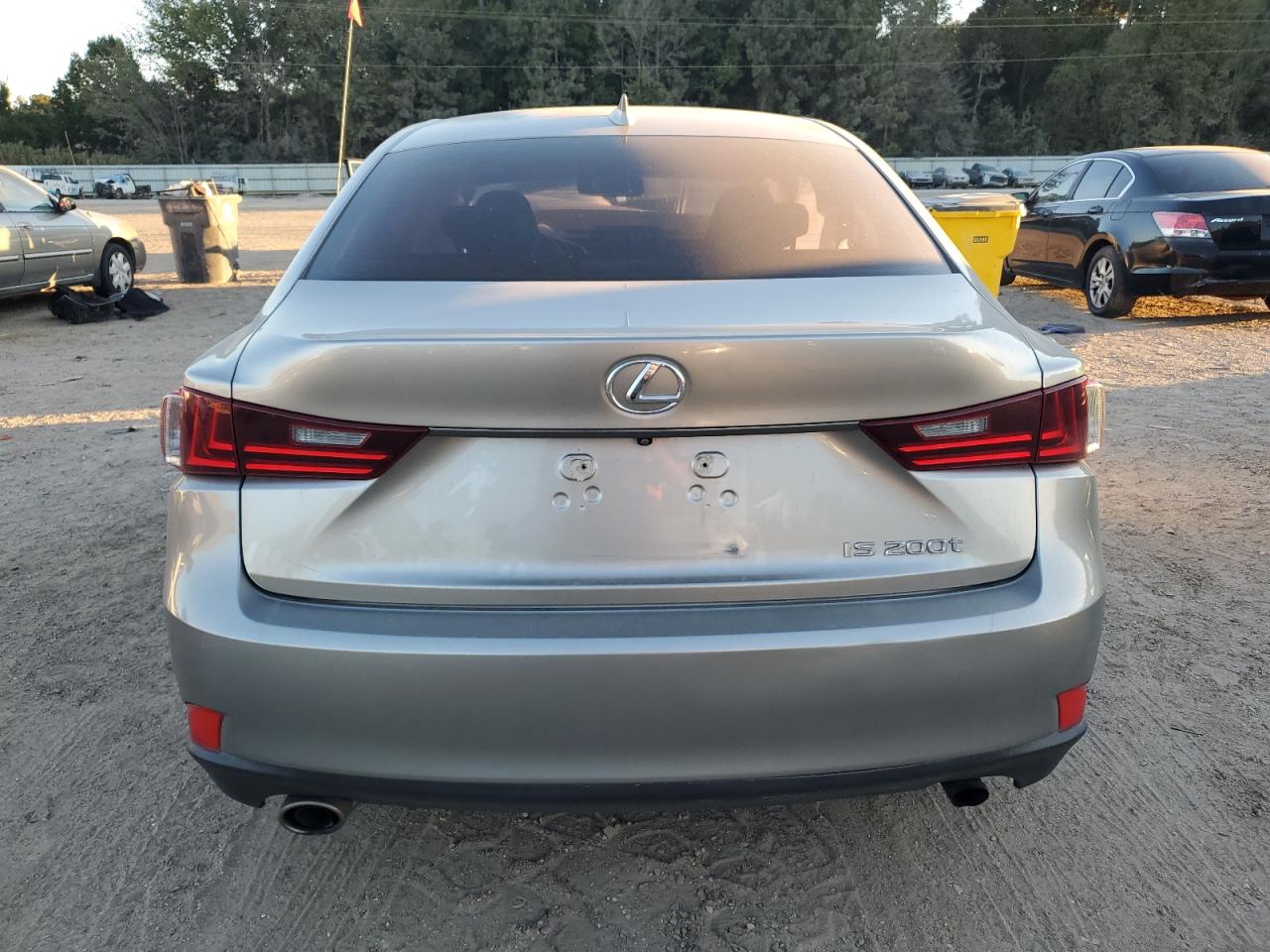 2016 Lexus Is 200T VIN: JTHBA1D28G5015686 Lot: 76586394