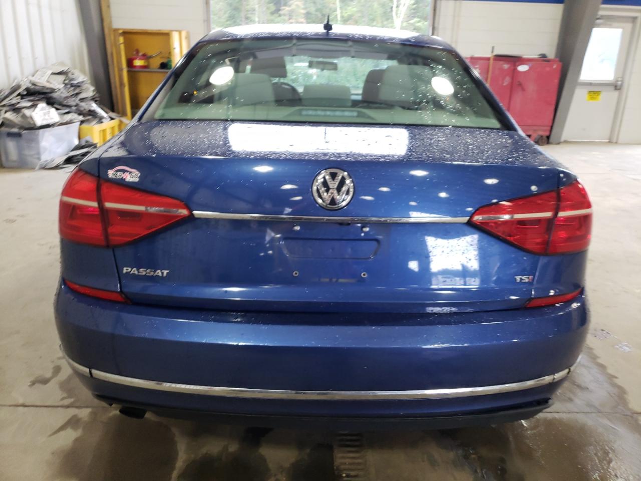 2016 Volkswagen Passat - Image 6