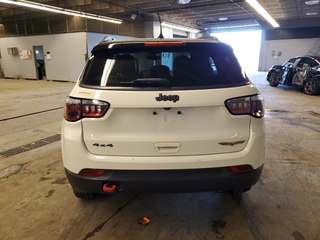 3C4NJDDB0JT163497 2018 Jeep Compass Trailhawk