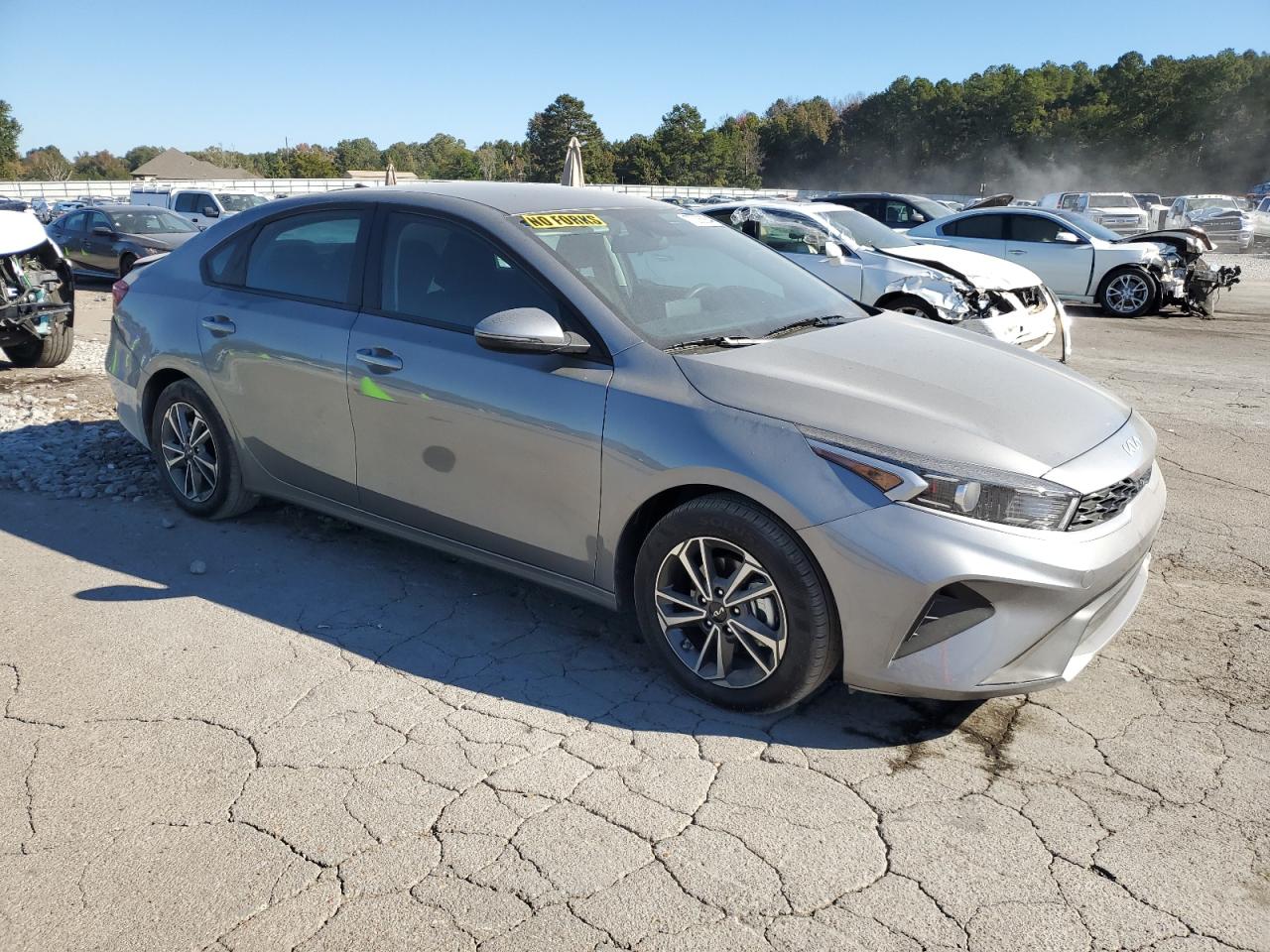 2024 Kia Forte - Image 4