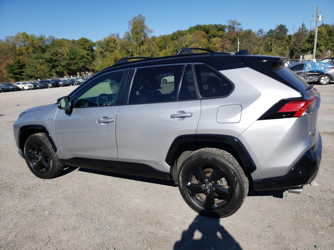 2020 Toyota RAV 4 - Image 2