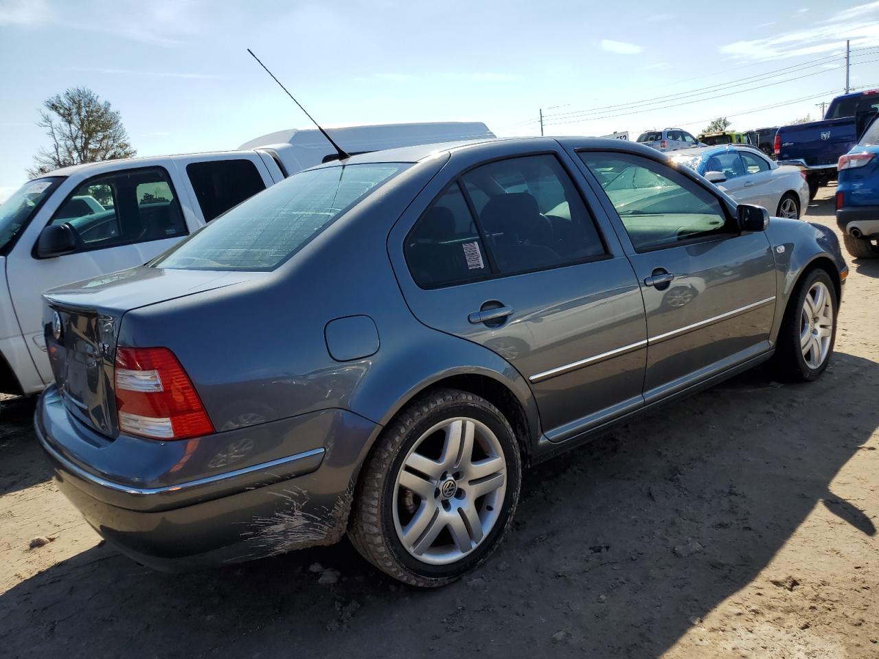 2004 Volkswagen Jetta Gls VIN: 3VWSE69M24M027204 Lot: 74393774