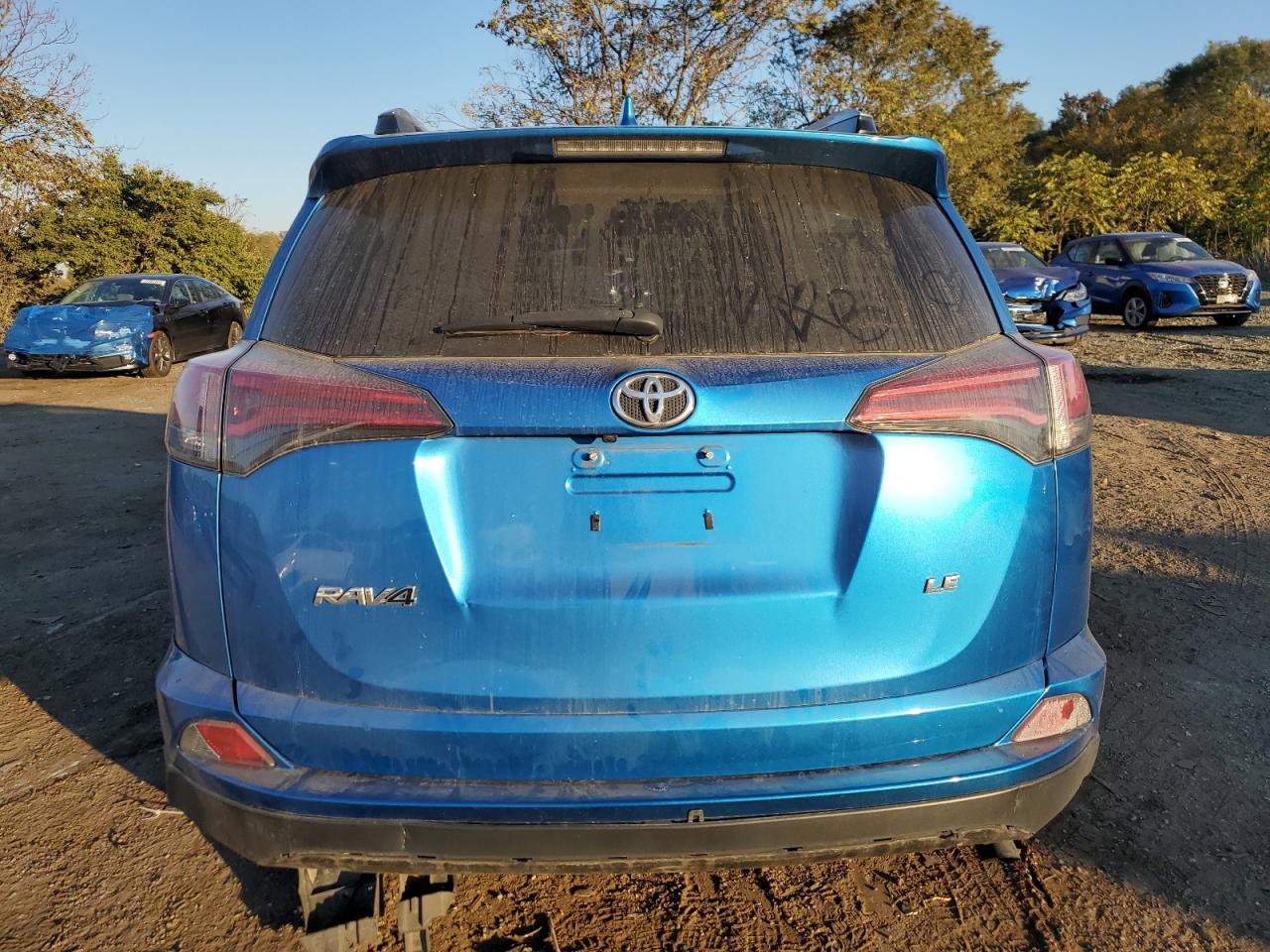 2017 Toyota Rav4 Le VIN: JTMZFREV6HJ712114 Lot: 77282054