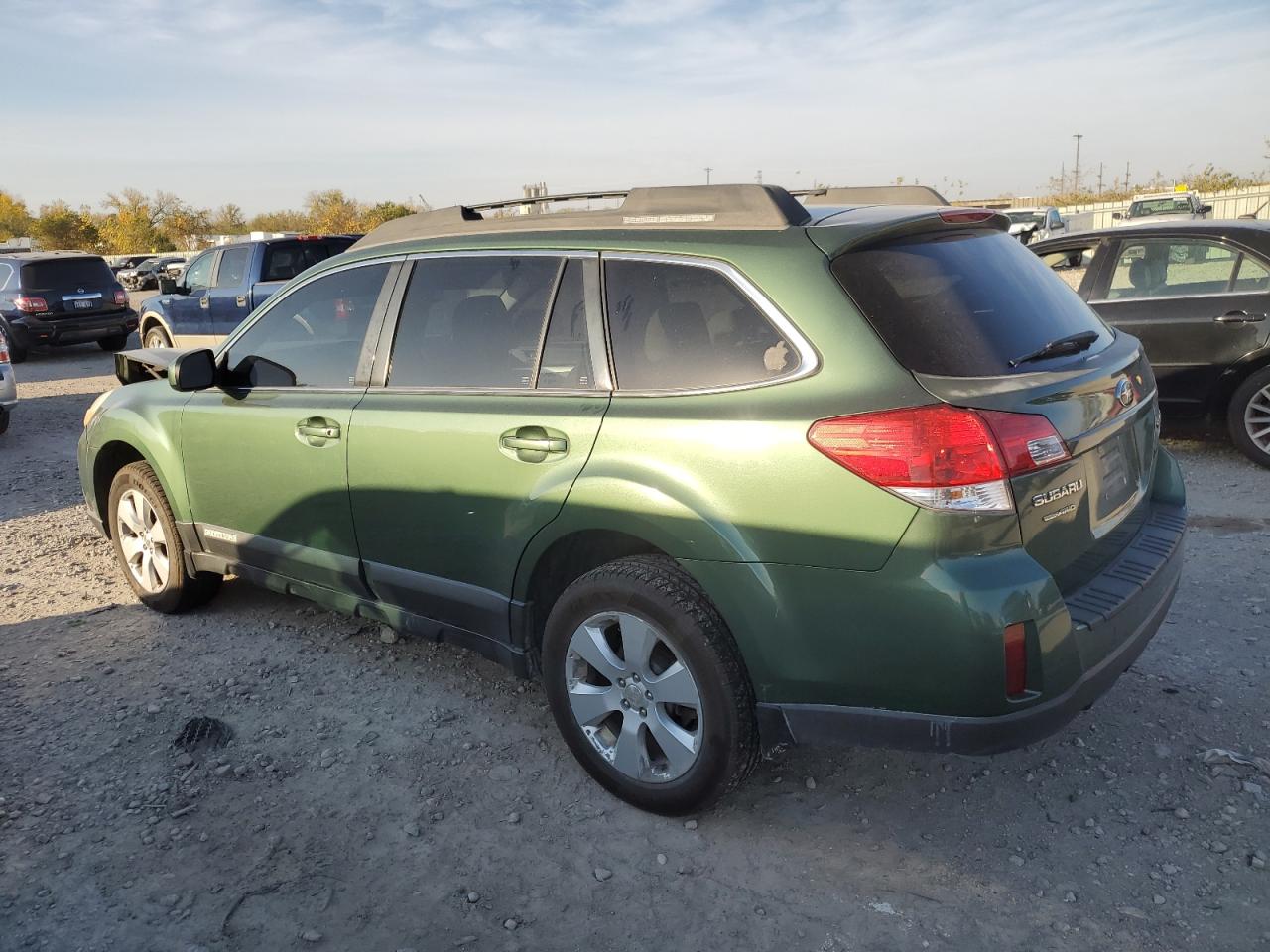 2011 Subaru Outback - Image 2
