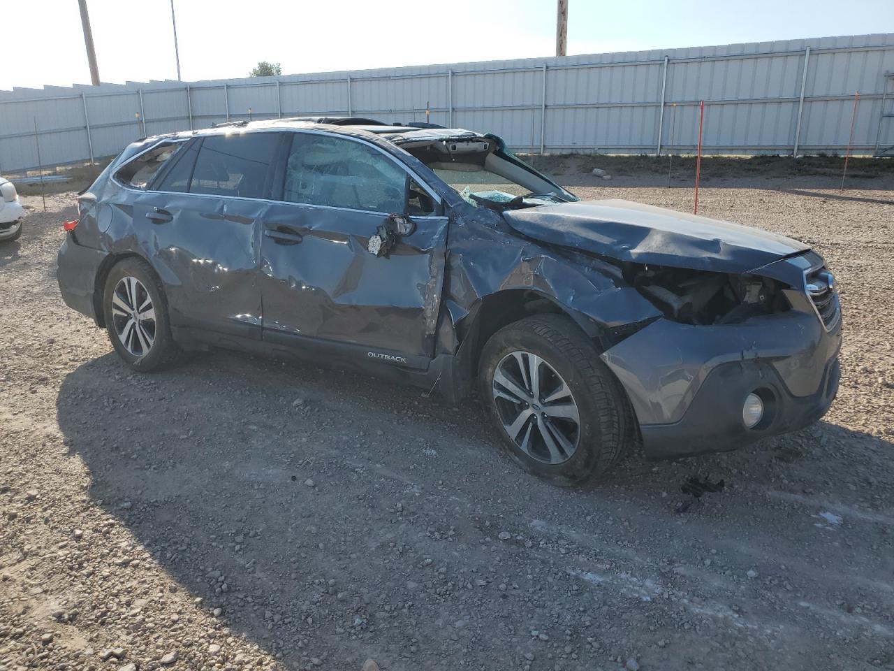 2018 Subaru Outback - Image 4