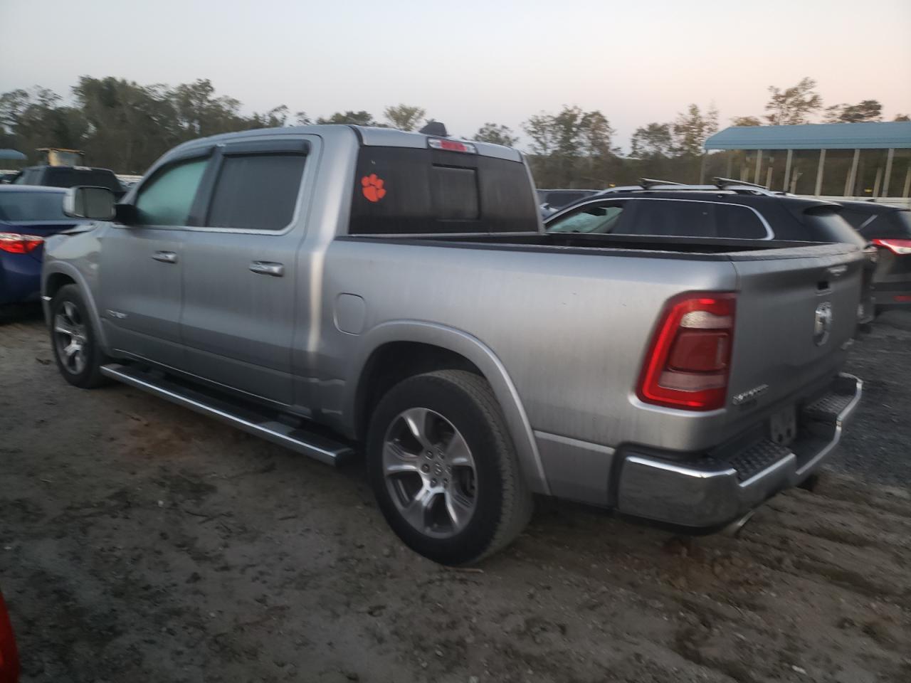 1C6SRFJT8KN615628 2019 Ram 1500 Laramie