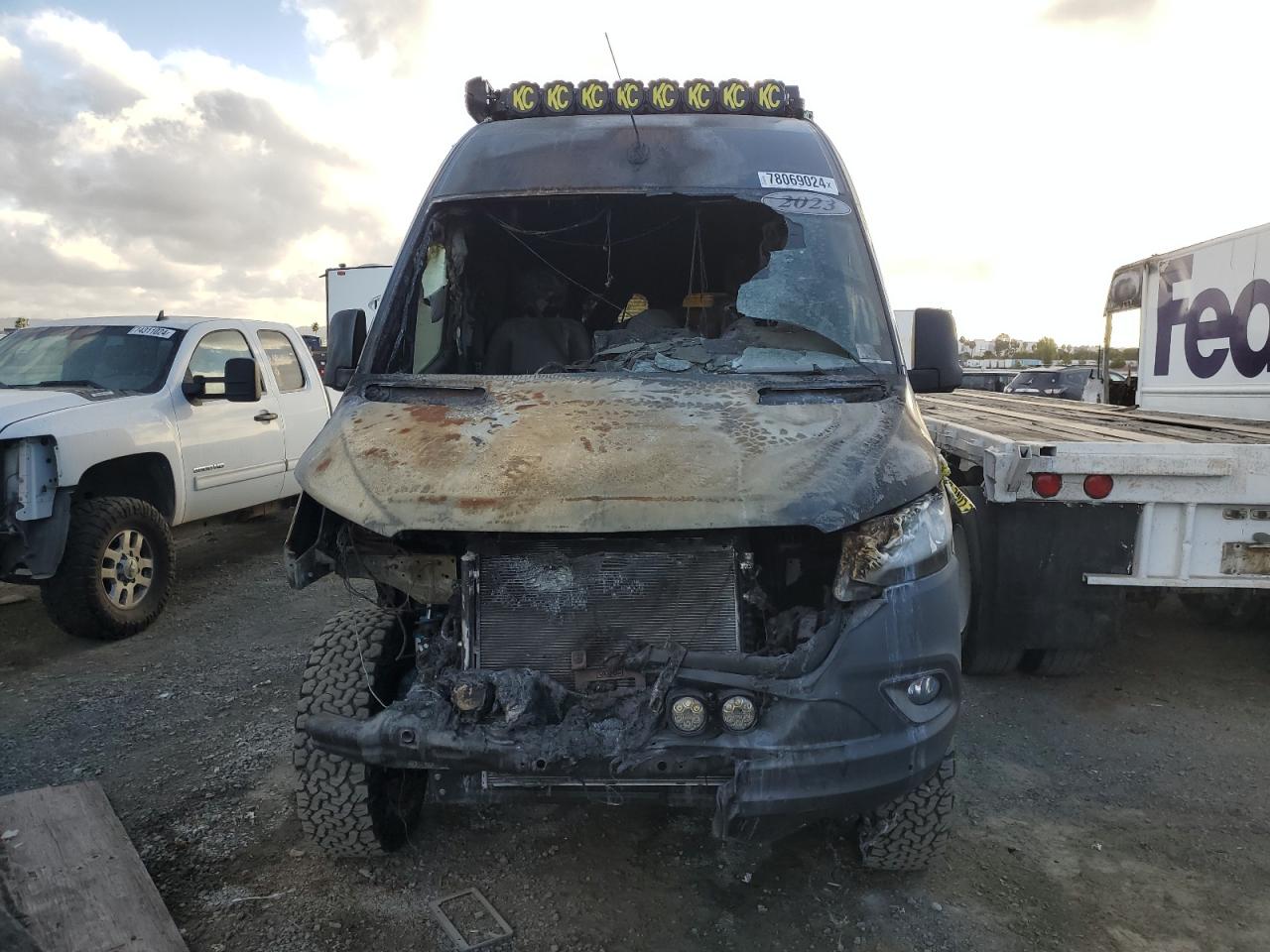 2023 Mercedes-Benz Sprinter - Image 5