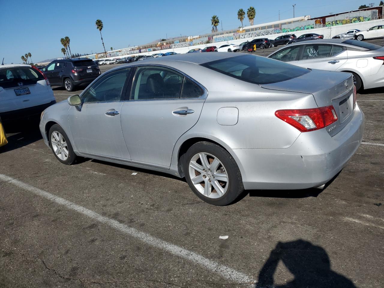 2009 Lexus ES - Image 2