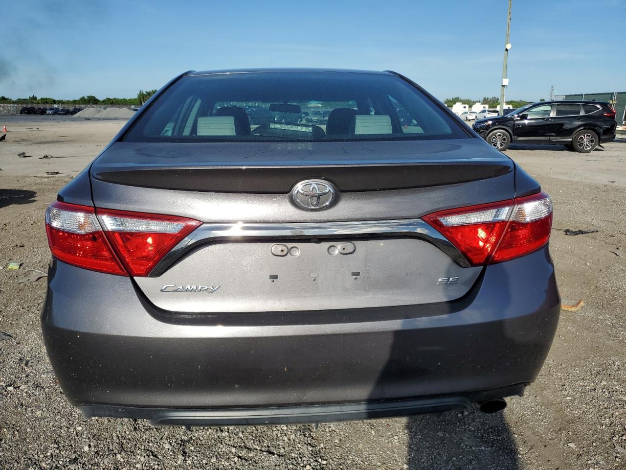 2016 Toyota Camry - Image 6