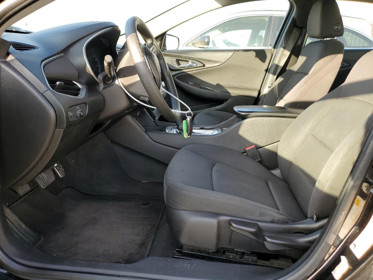 2016 Chevrolet Malibu - Image 7