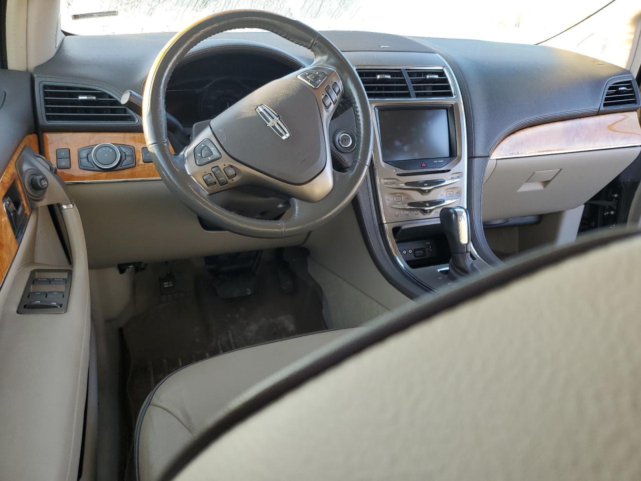 2015 Lincoln MKX - Image 8