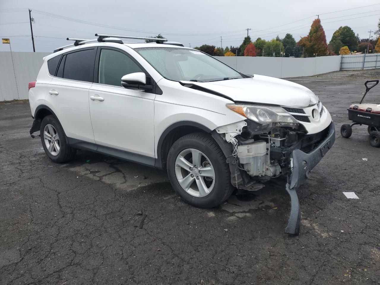 VIN JTMRFREV2D5027627 2013 TOYOTA RAV4 no.4