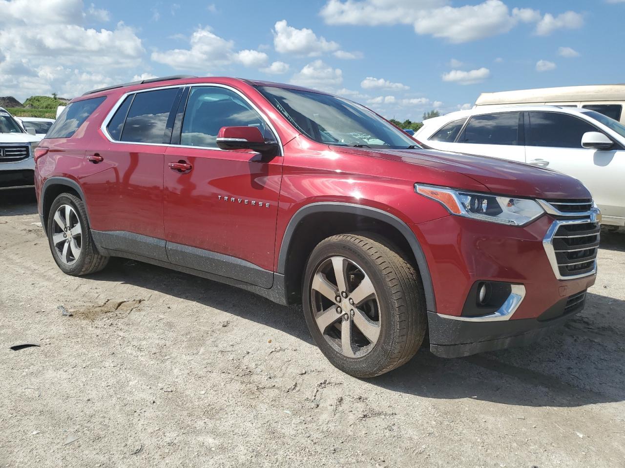 2019 Chevrolet Traverse - Image 4